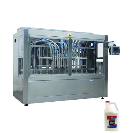 Màquina d'ompliment d'aigua amb gas carbònica industrial de 555 ml per a ampolles de mascotes de 4000 bph 